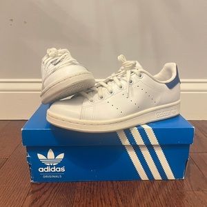 Adidas Stan Smith (Grade school size 4y)